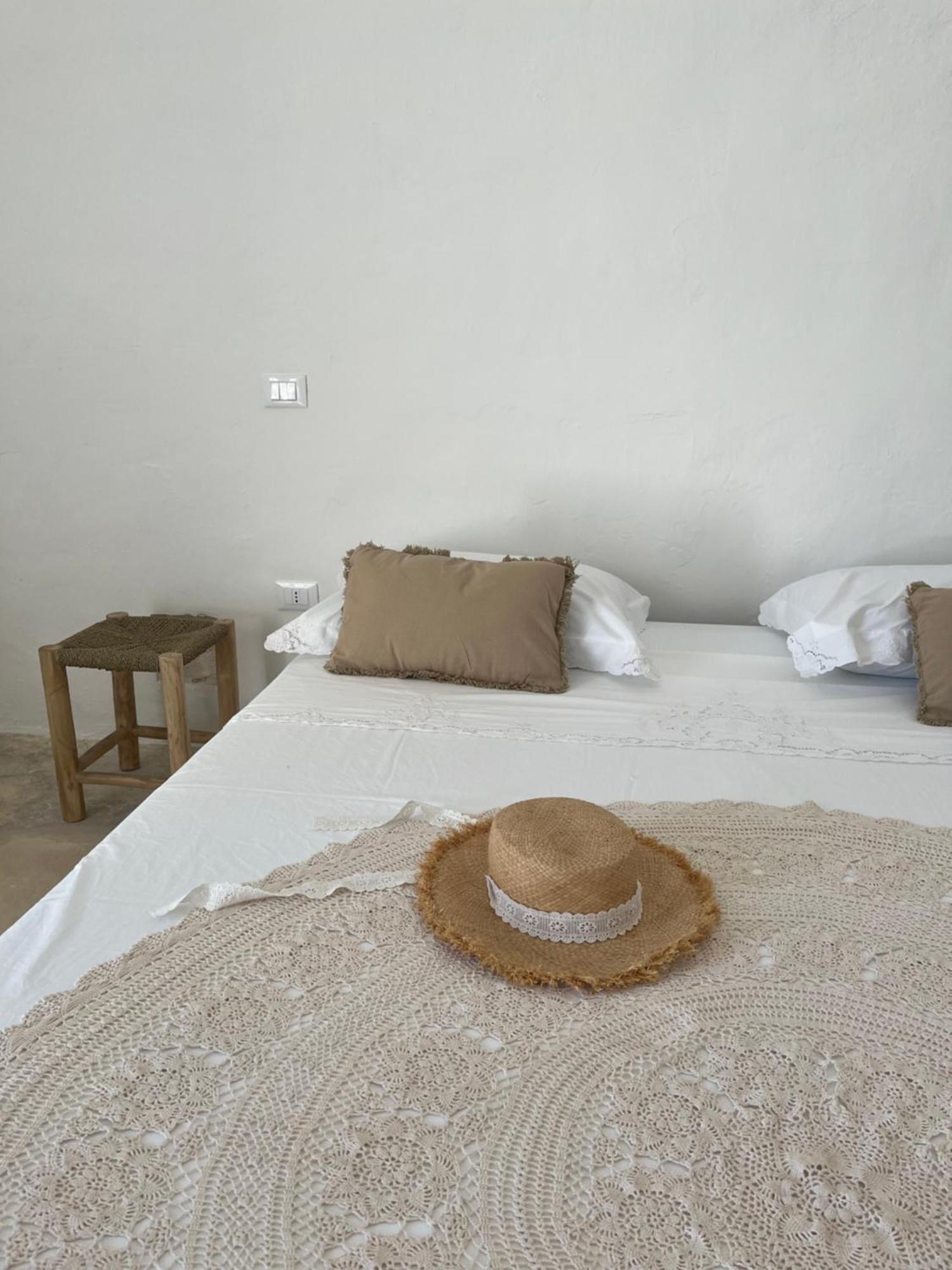 L'Edicola Votiva Hotel Casarano Bagian luar foto