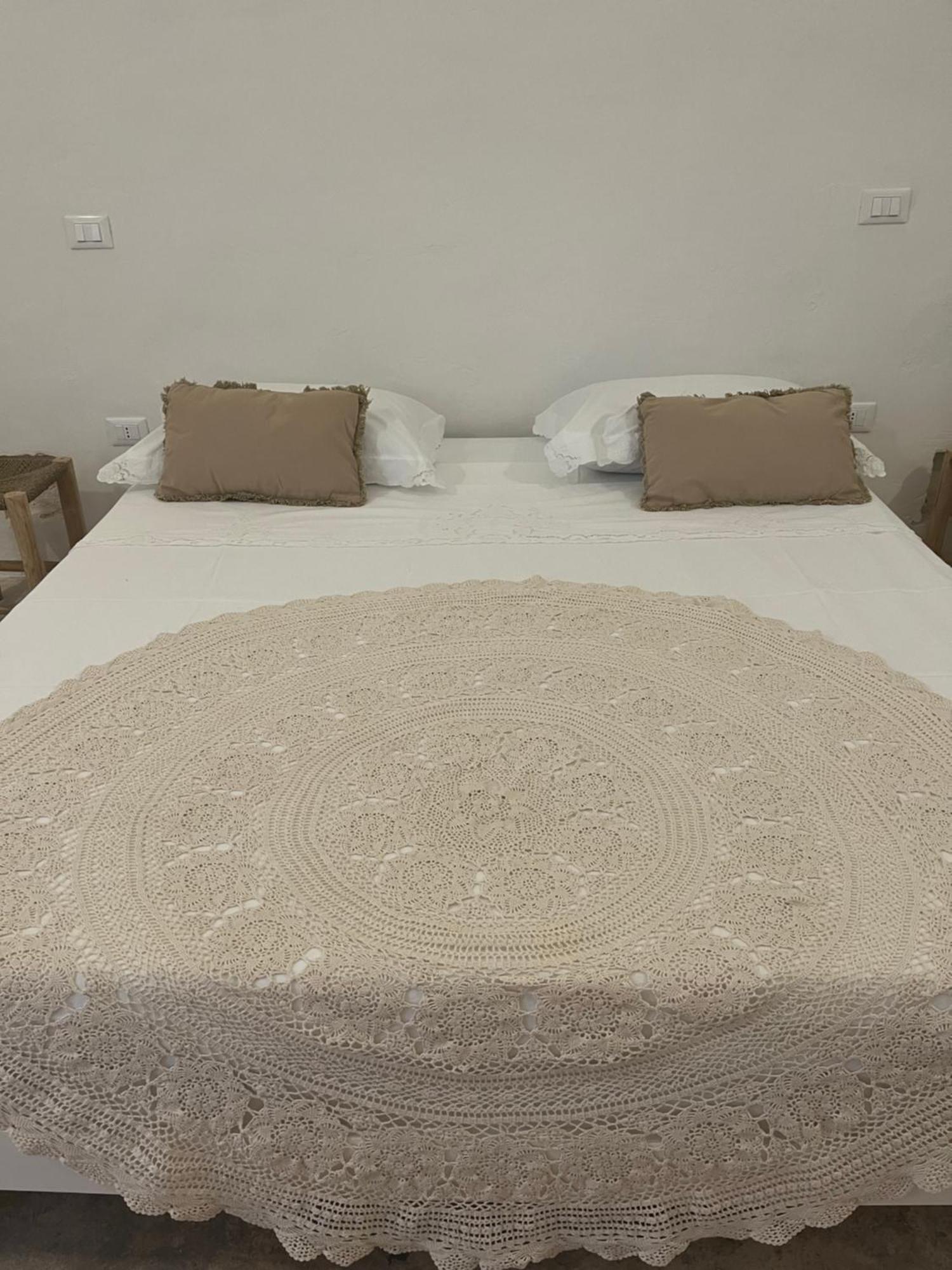 L'Edicola Votiva Hotel Casarano Bagian luar foto